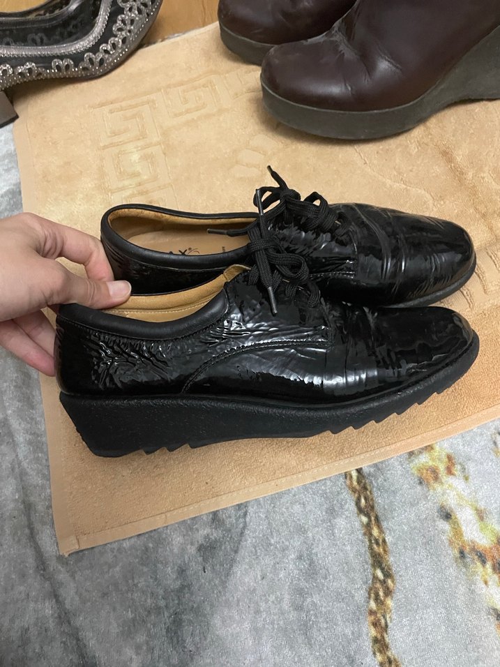 Siyah Rugan Kadın Oxford Ayakkabı - Görsel 2