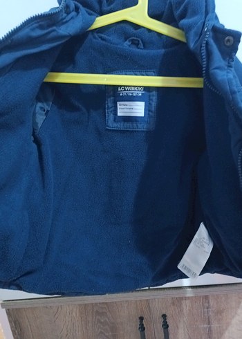 Erkek Çocuk Lacivert Düğmeli Mont - Görsel 2