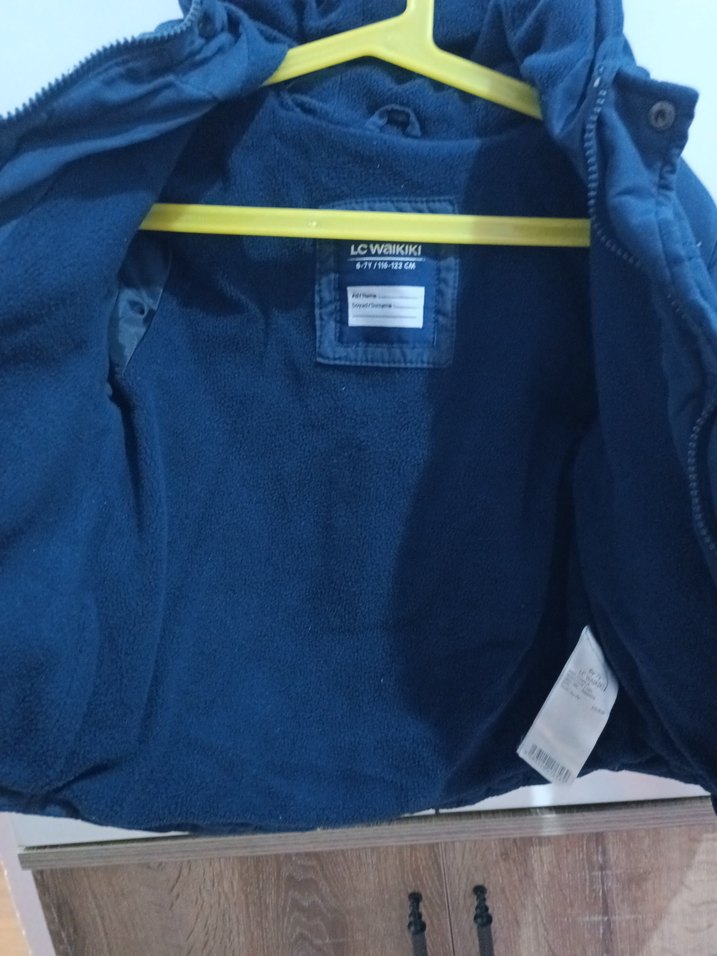 Erkek Çocuk Lacivert Düğmeli Mont - Görsel 2