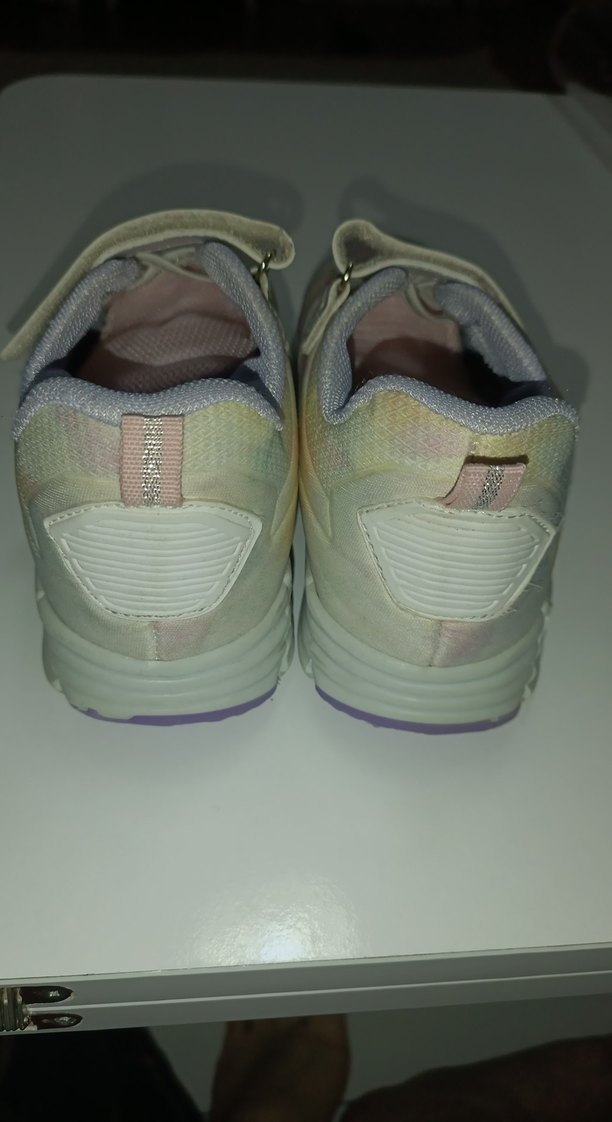 Kinetix Beyaz Pastel Bağcıklı ve Cırt Cırtlı Kız Spor Ayakkabı - Görsel 5