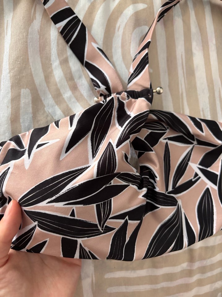 Bej Desenli Tokalı Kadın Bikini Üstü - Görsel 2