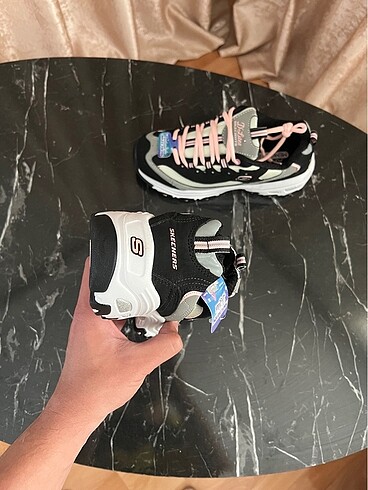 37 Beden çeşitli Renk Skechers dlites cool chance