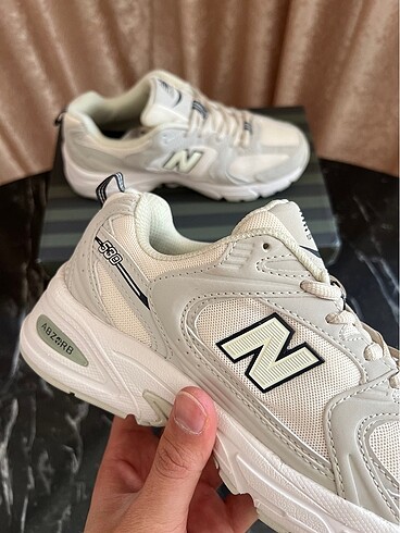 40 Beden New balance 530 cream