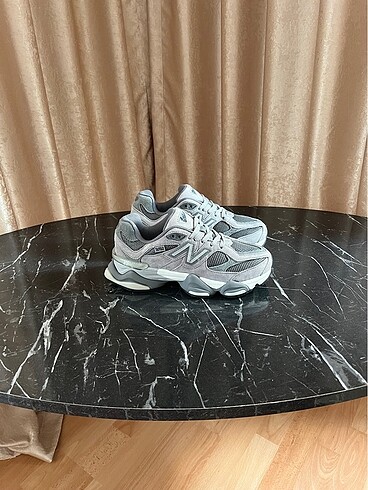 9060 grey