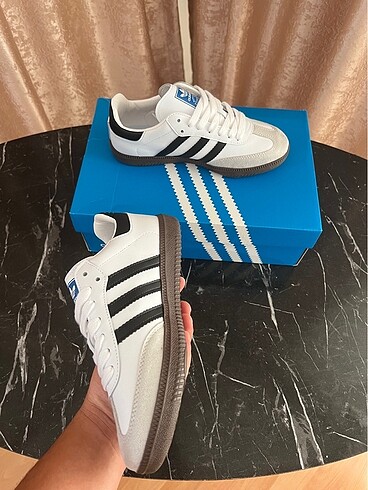 38 Beden beyaz Renk Adidas samba white