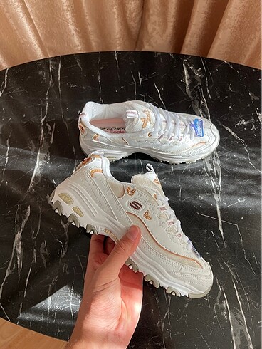 Skechers White butterfly
