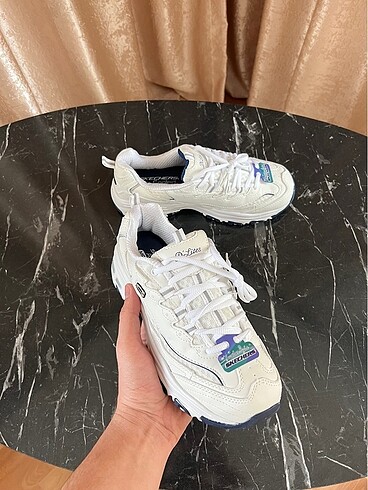 Skechers White navy