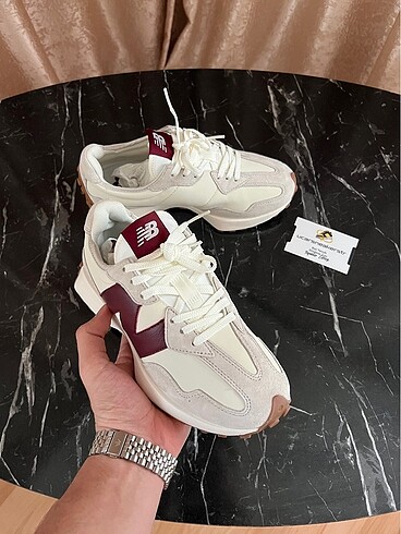 39 Beden New balance 327 white bordoaux
