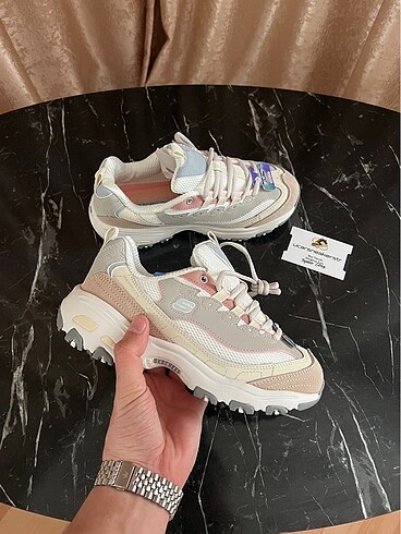 Skechers Cream grey 1.0