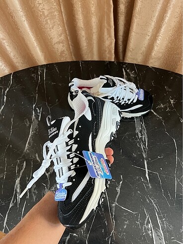 37 Beden siyah Renk Black white