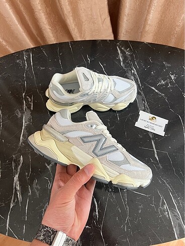New balance 9060 sea salt white