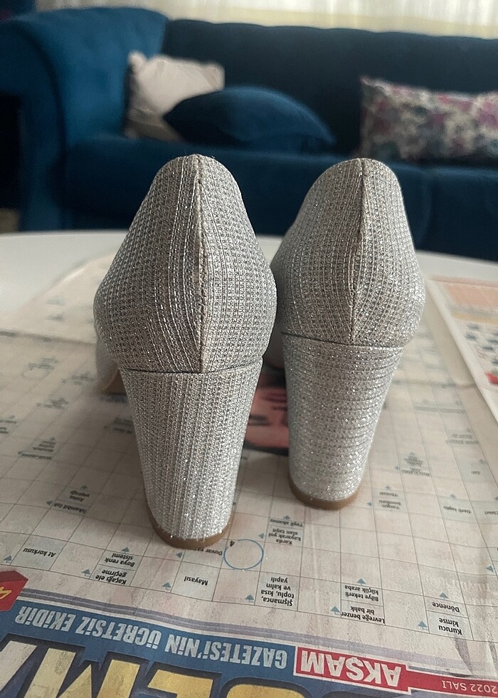 Gümüş çanta ayakkabı abiye takım - Görsel 2