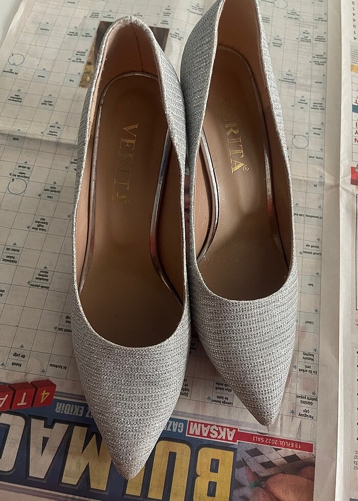 Gümüş çanta ayakkabı abiye takım - Görsel 5