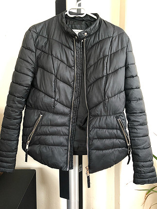 Bershka Temız puf mont