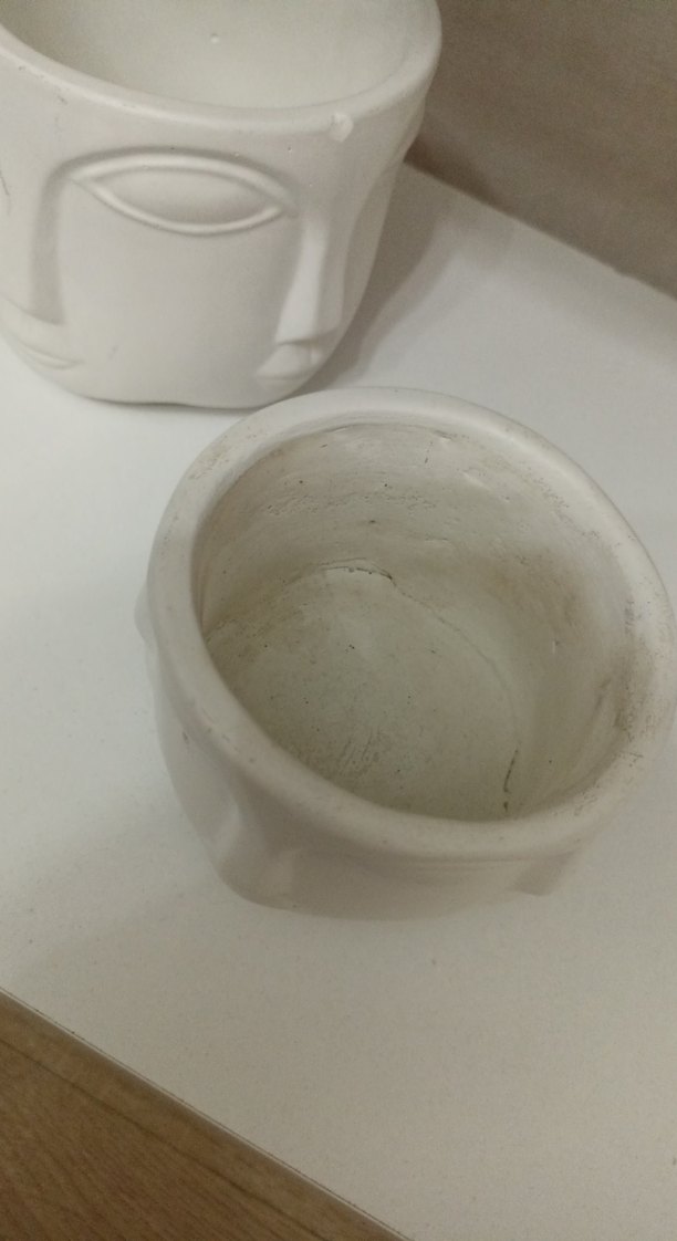 Beyaz Yüz Figürlü Vazo - Görsel 3