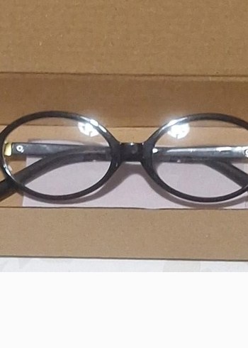 Parlak Siyah Oval Kadın Gözlük - Görsel 3