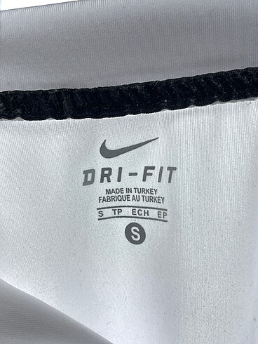 s Beden beyaz Renk Nike Sweatshirt %70 İndirimli.