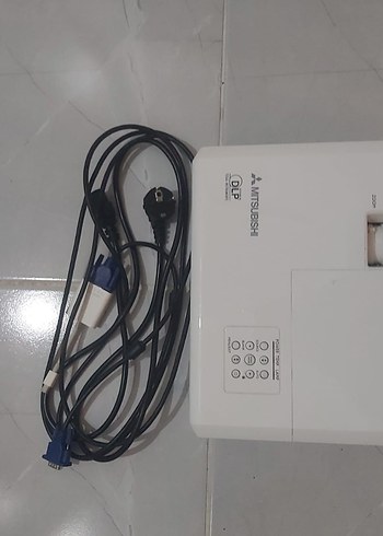 Beyaz Mitsubishi DLP Projektör - Görsel 4
