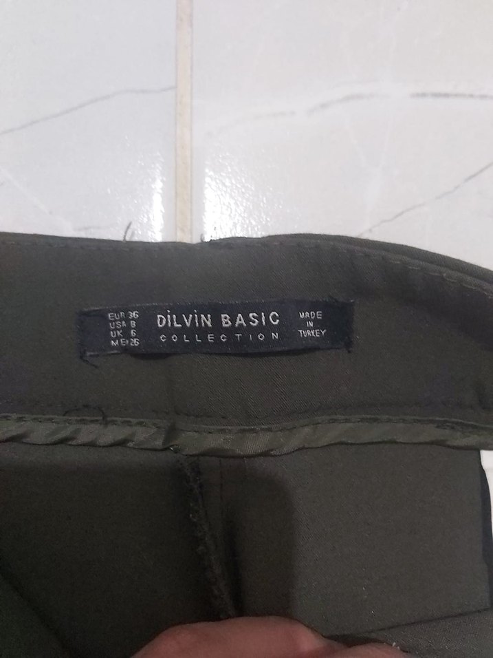 Düz Kesim Siyah Kadın İspanyol Paça Pantolon - Görsel 4