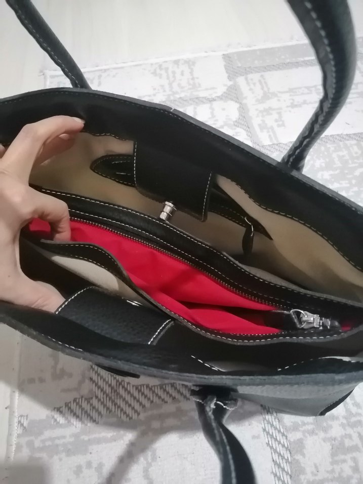 Fermuarlı Siyah Deri Kadın Çantası - Görsel 4