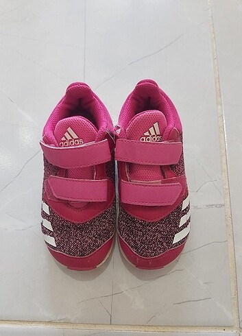 24 Beden Adidas orijinal kız çocuk ayakkabı