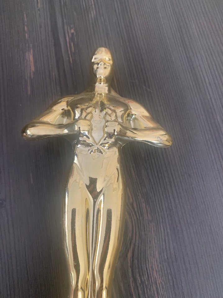 Yılın En İyi Kocası Oscar ödülü - Görsel 3