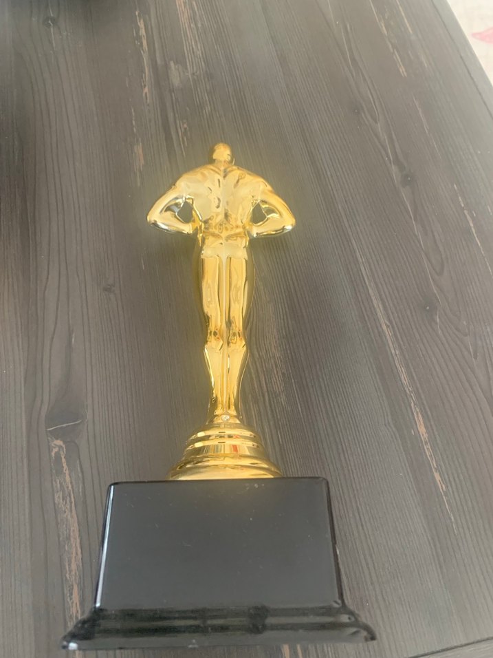 Yılın En İyi Kocası Oscar ödülü - Görsel 5