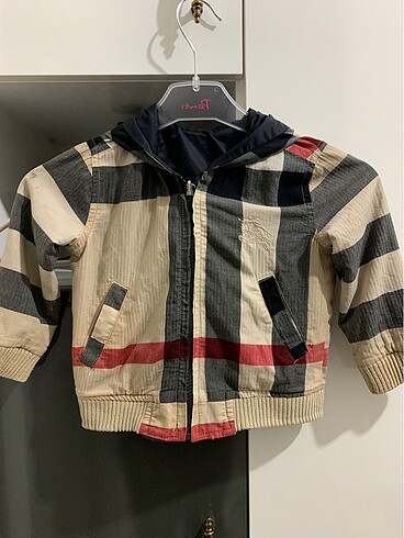 Burberry 1-2 yaş çift taraflı mont