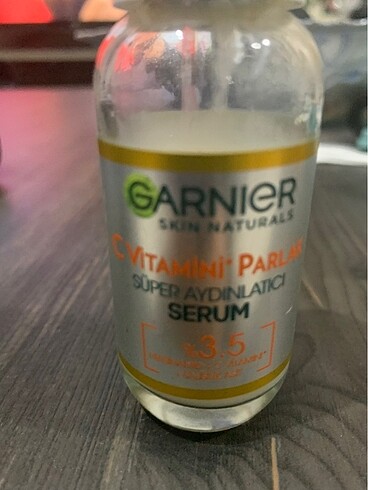 Garnier süper Aydınlatıcı serum