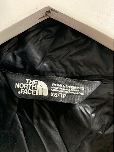 xs Beden Orijinal The North Face XS siyah mont