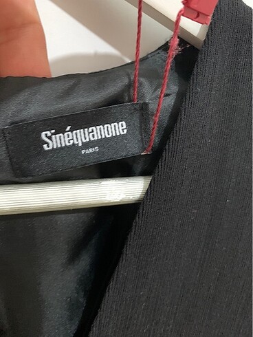 xl Beden Fransız Sinequanone XL beden siyah bluz