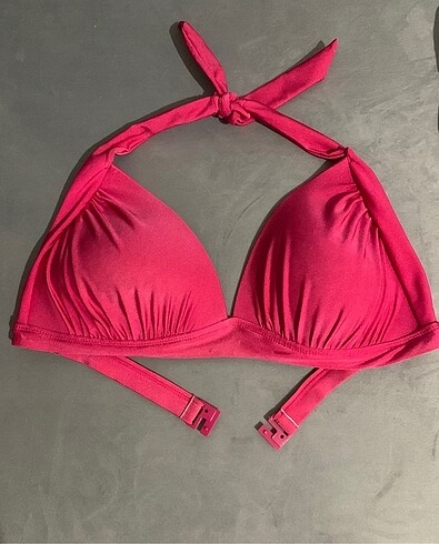 F&F yurtdışı 44 beden fuşya bikini üstü