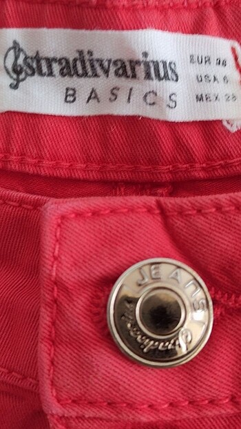 m Beden kırmızı Renk Stradivarius M beden mini kot şort