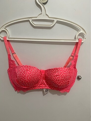 F&F 75DD/34DD puantiyeli dantel sütyen
