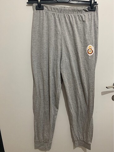 LCW Galatasaray 12-13 yaş pijama altı