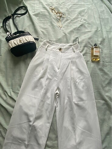 Beyaz plazzo pantalon