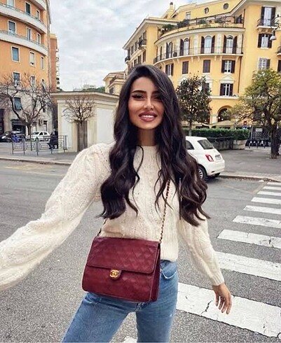 Sıfır kullanılmadı L beden ama M ye olur dar kalıp