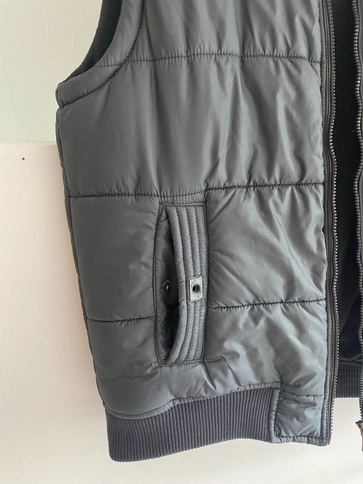 Gri Erkek Fermuarlı Kolsuz şişme Mont - Görsel 5