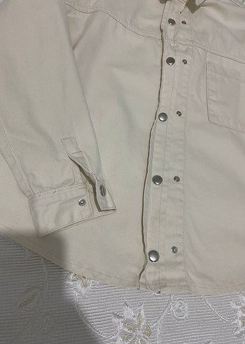 Düğmeli Uzun Kollu bej Kadın Gömlek - Görsel 3