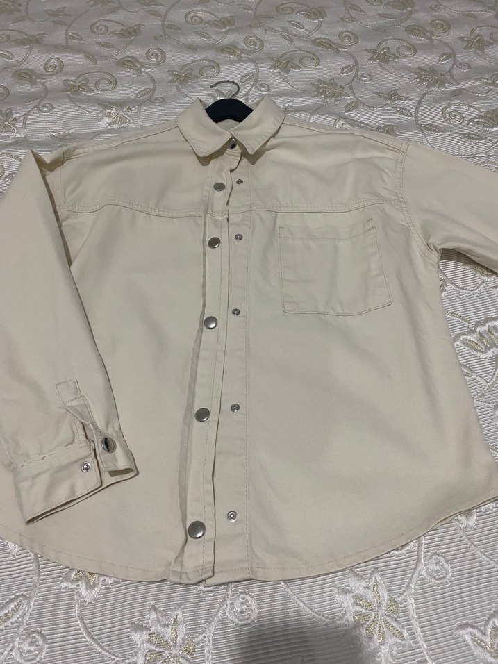 Düğmeli Uzun Kollu bej Kadın Gömlek - Görsel 4