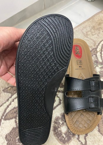 Kahverengi Yılan Desenli Tokalı Erkek Terlik - Görsel 2