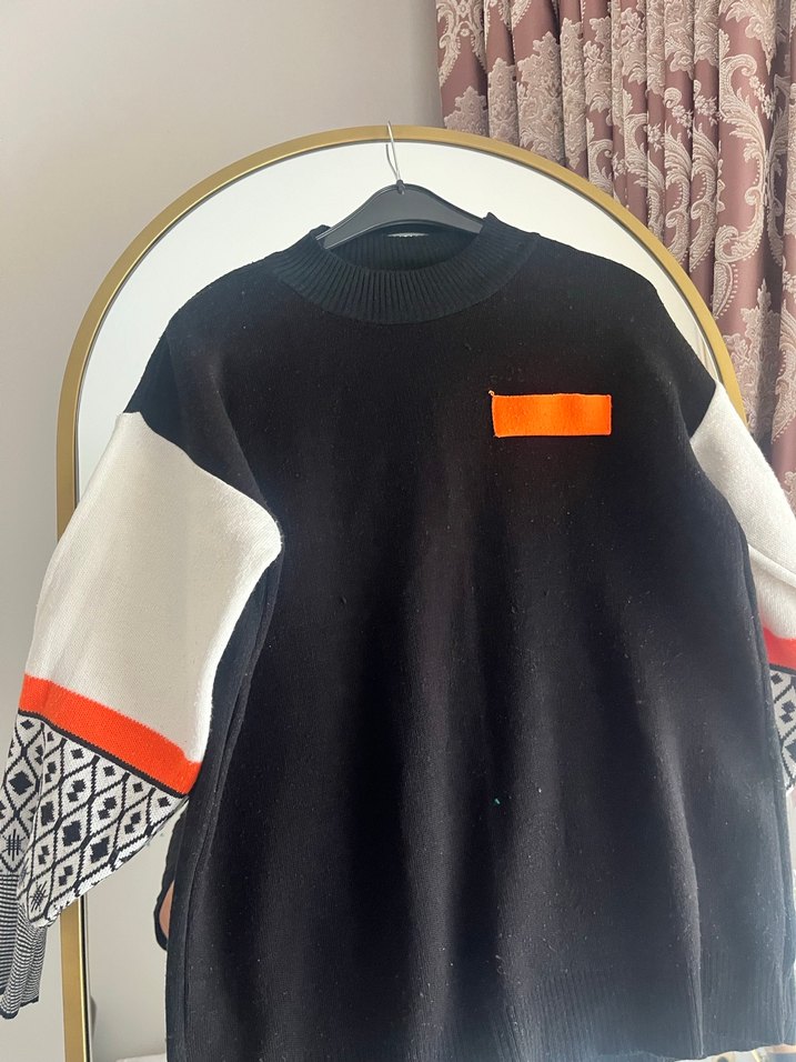 Siyah Örgü Desenli Kadın Sweatshirt - Görsel 5