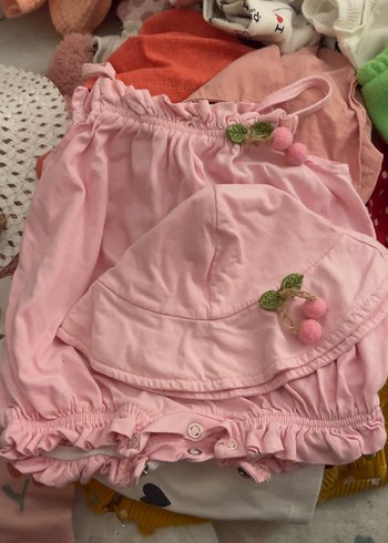 Pembe Fırfırlı Nakışlı Bebek Kız Takımı