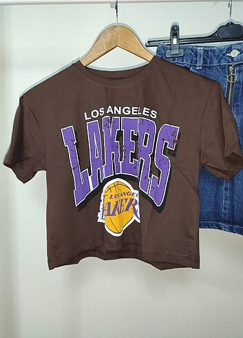 Lakers crop t-şört