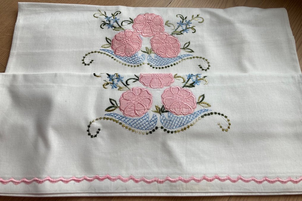 Sıfır çeyizlik çift kişilik pike takımı - Görsel 3