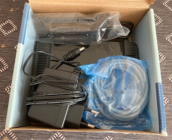 Diğer Netmaster cbw 560 modem