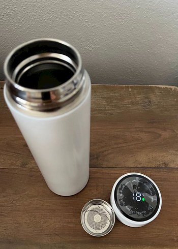 Beyaz Renk Termos - Görsel 3