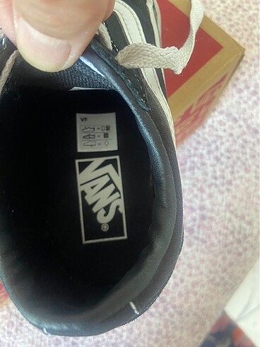 29 Beden siyah Renk Vans.