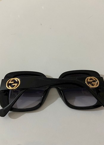 Klasik Siyah Gucci Kadın Güneş Gözlüğü