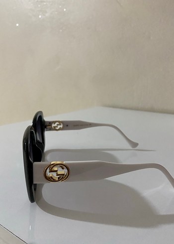 Gucci Klasik Siyah Kadın Güneş Gözlüğü